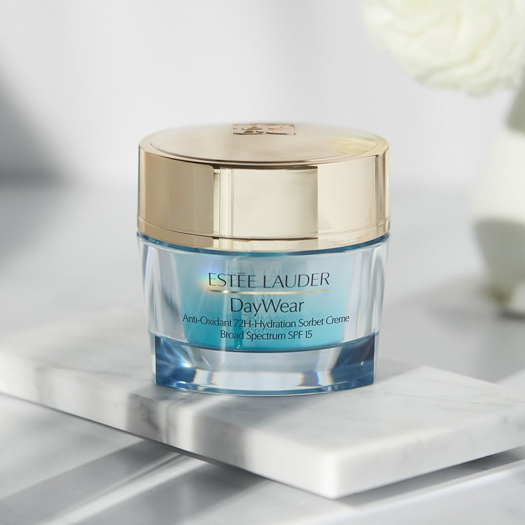 Estée Lauder Day Wear antioksidativna 72-satna hidratantna krema sa sorbetom SPF 15 - 50 ml