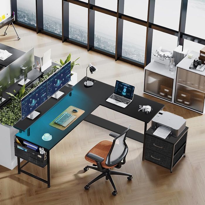 Bureau Gaming en Forme L-120x120x75CM-Bureau d'angle avec Étagères-Avec Support de Moniteur-2 USB+LED-3 Prises-2 Tiroirs-Noir