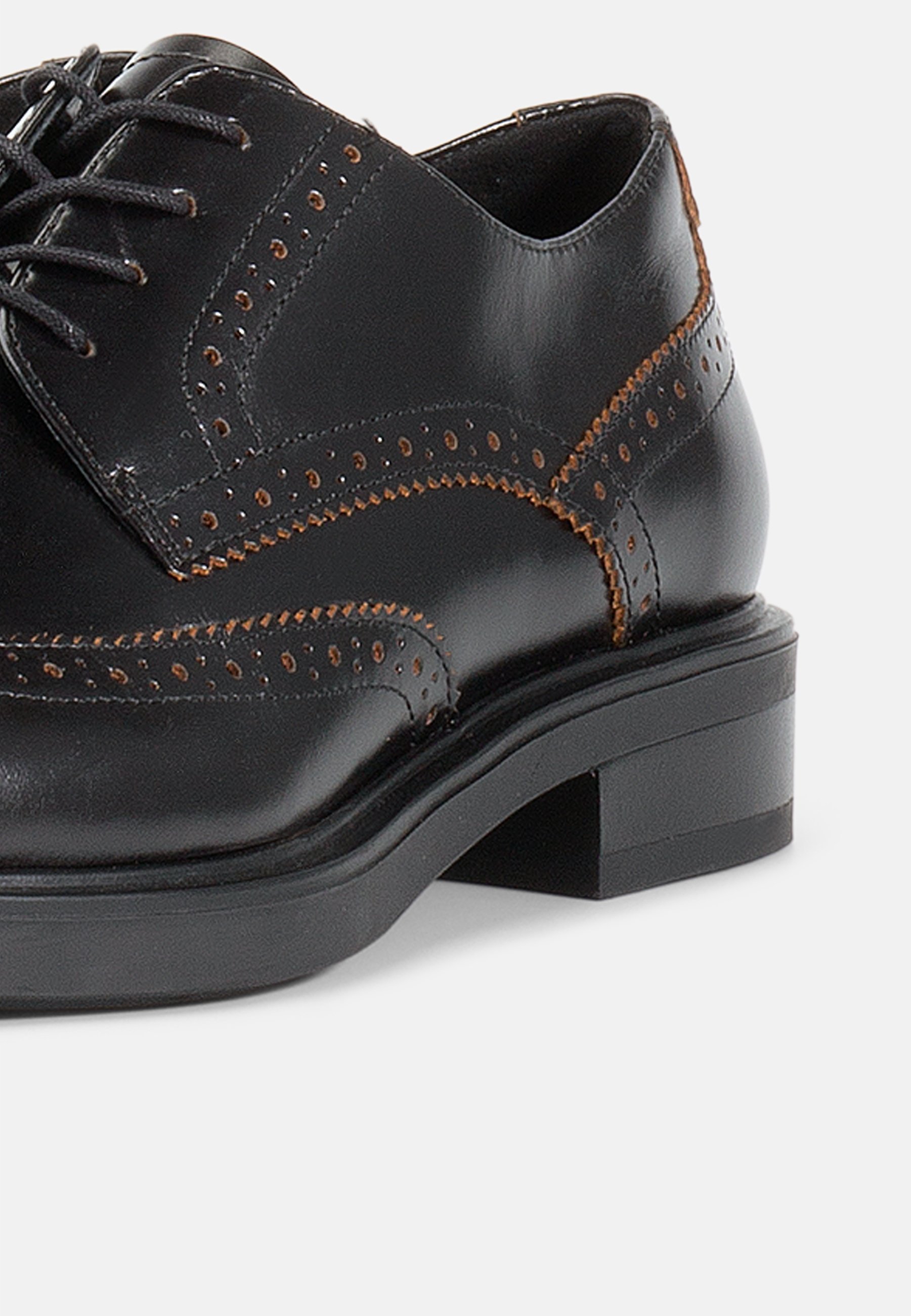 Vagabond FREYA - Chaussures à lacets - noires