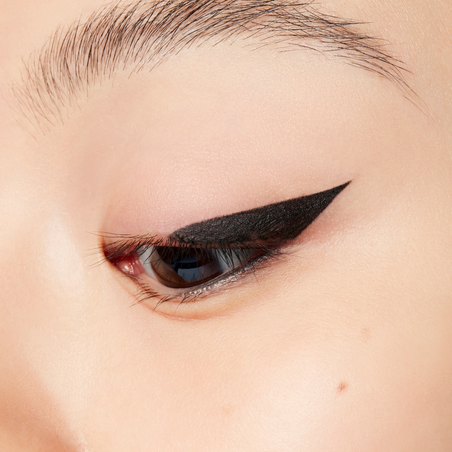 MAC szemceruza színes Excess Gen szemceruza - 0,35 g