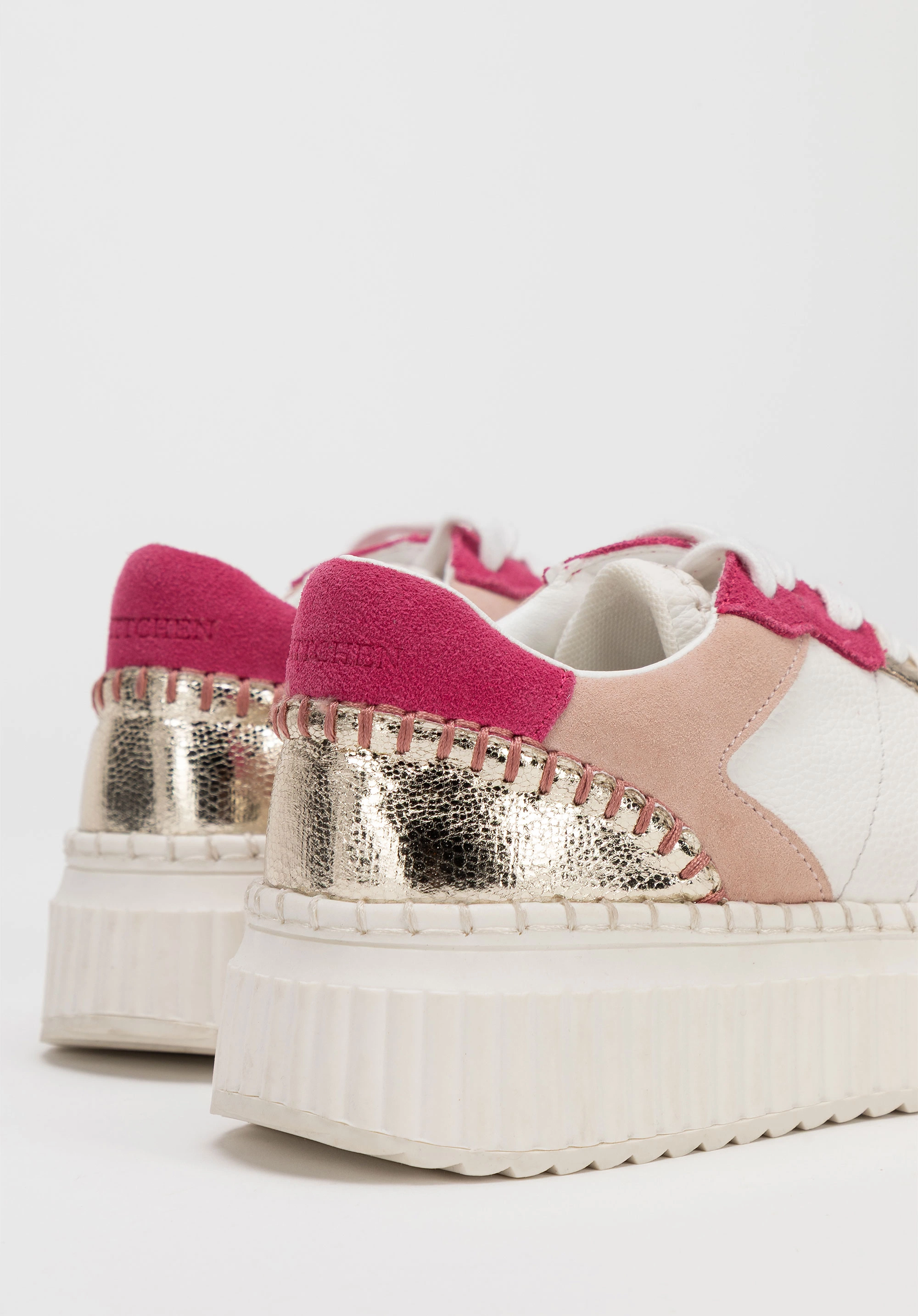 Damskie sneakersy z ekoskóry i skóry zamszowej różowe