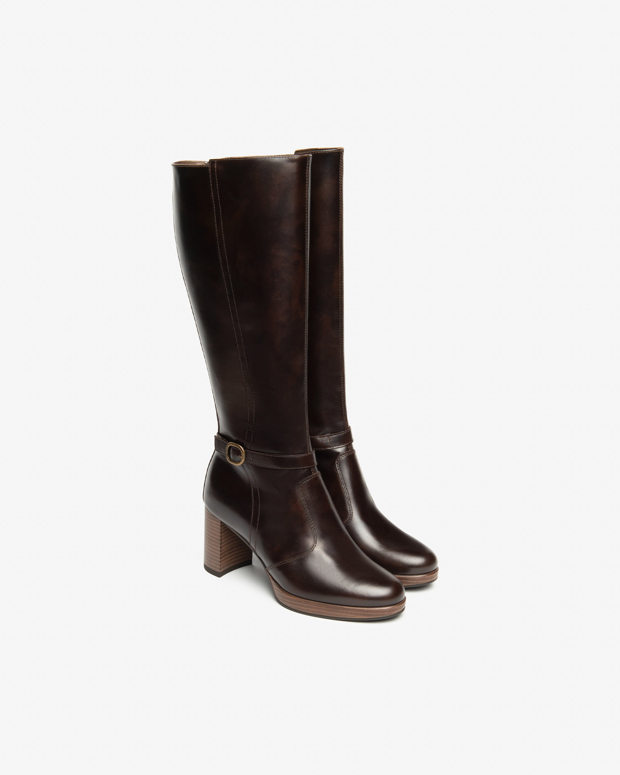  Bottes en cuir pour femmes