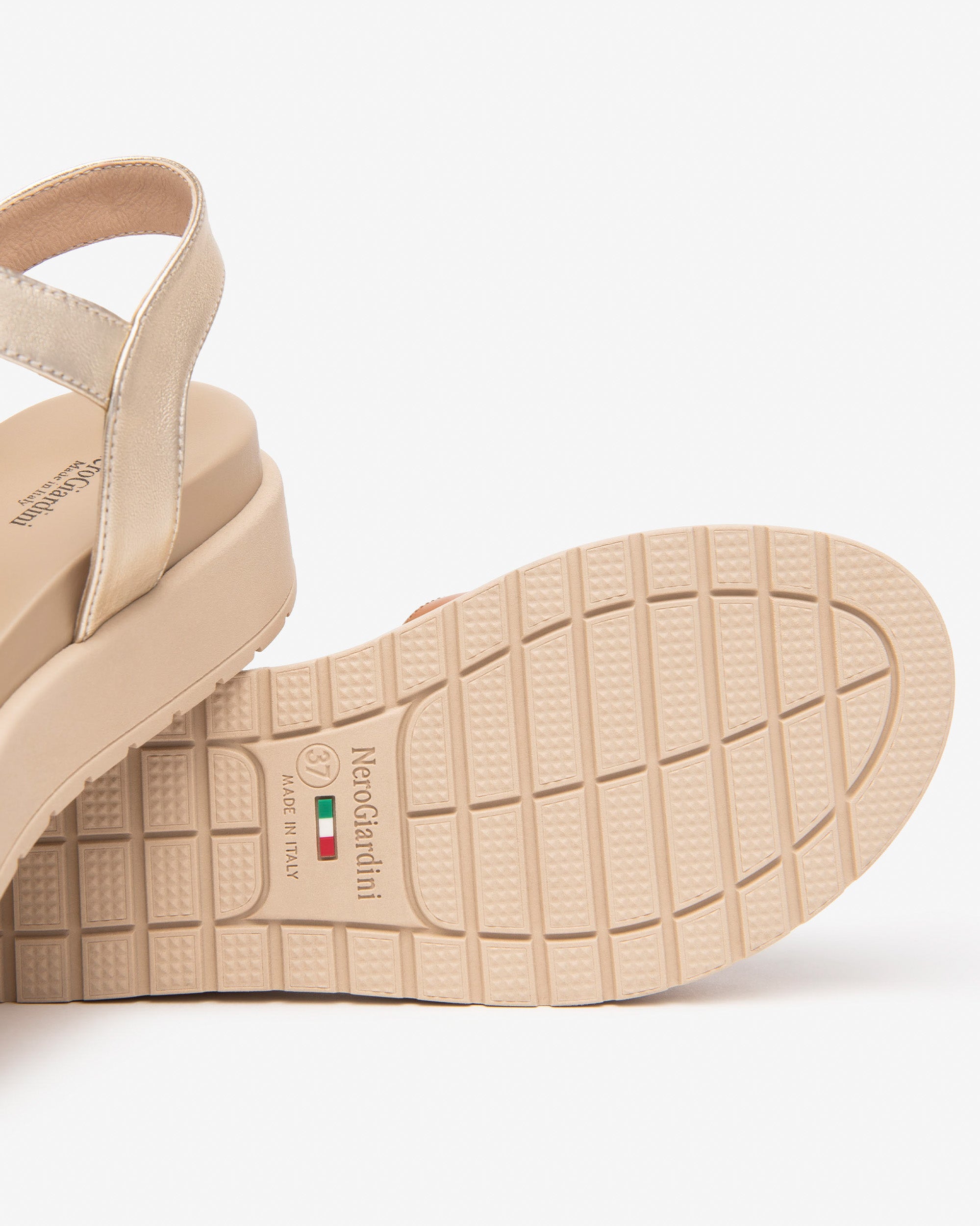  Damen-Ledersandalen
