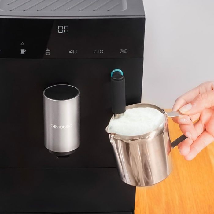 Cecotec Cremmaet Compact Steam