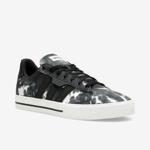  adidas Daily 3.0