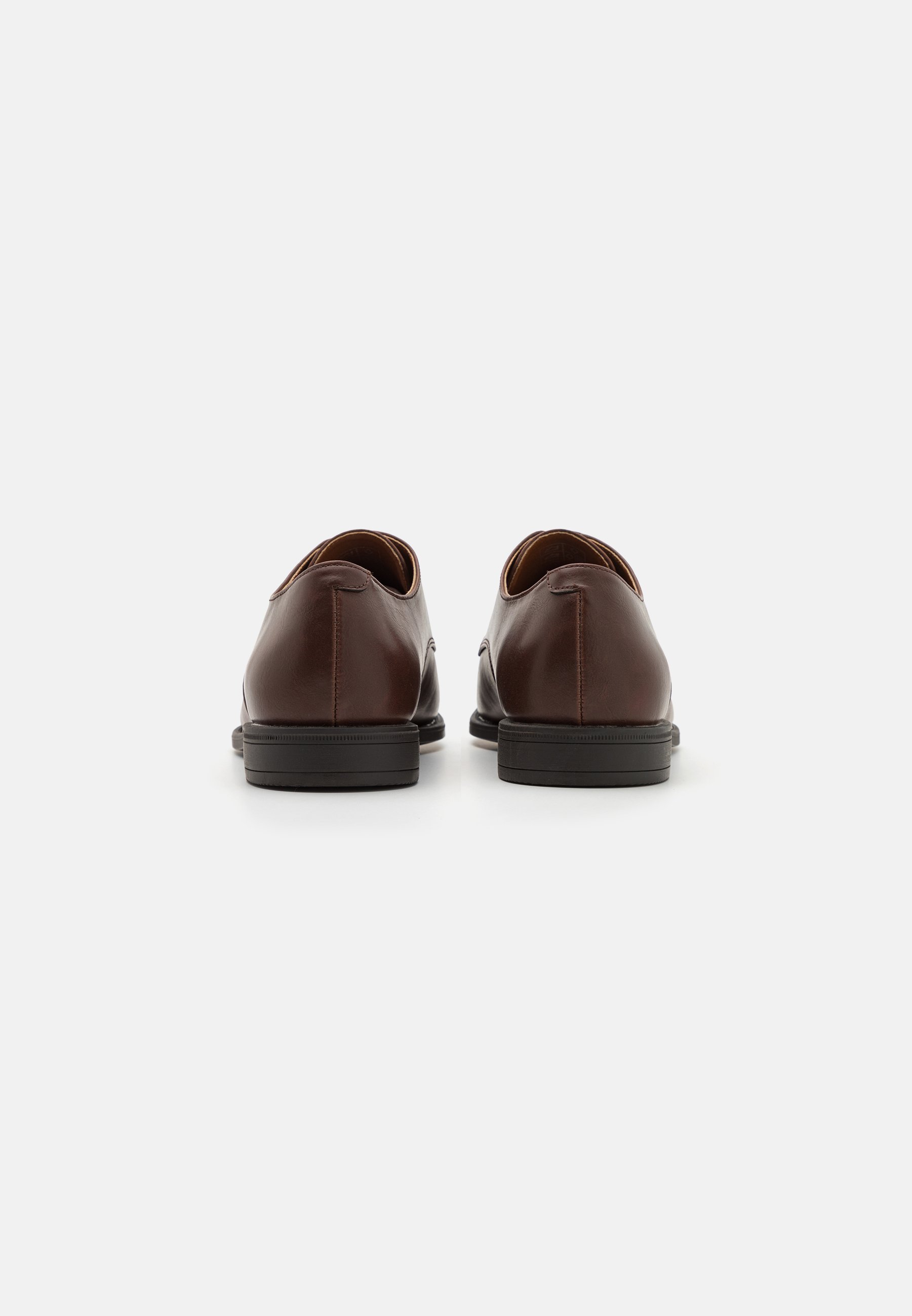 Pier One Smart veterschoenen - bruin