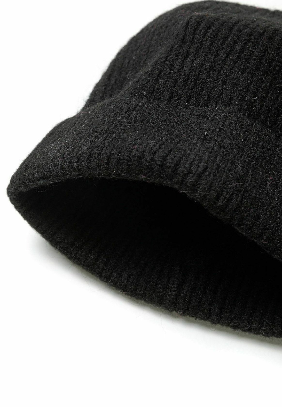 Berretto MINOTI REFLECTIVE THREAD - nero
