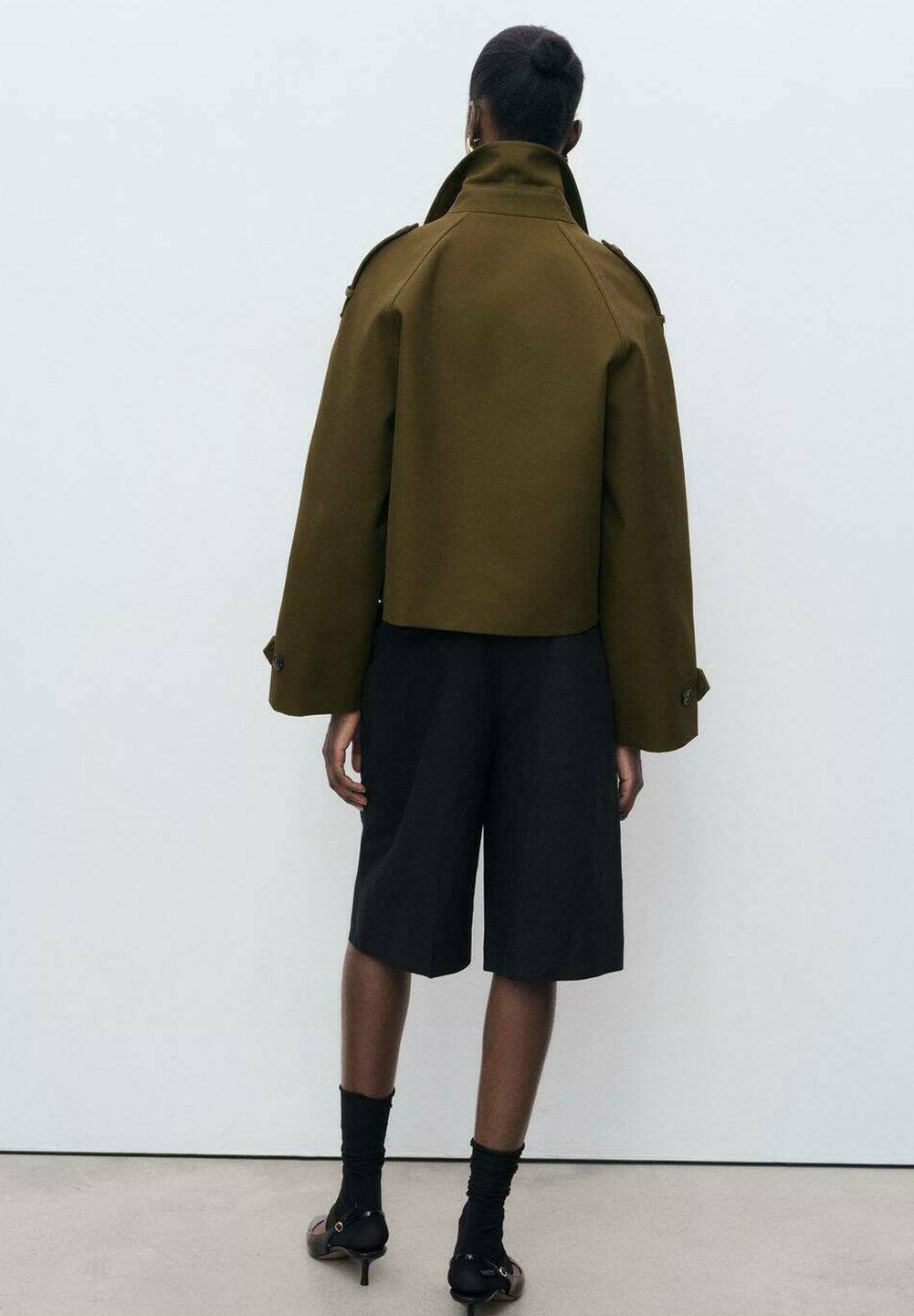 Blazer Mango - kaki