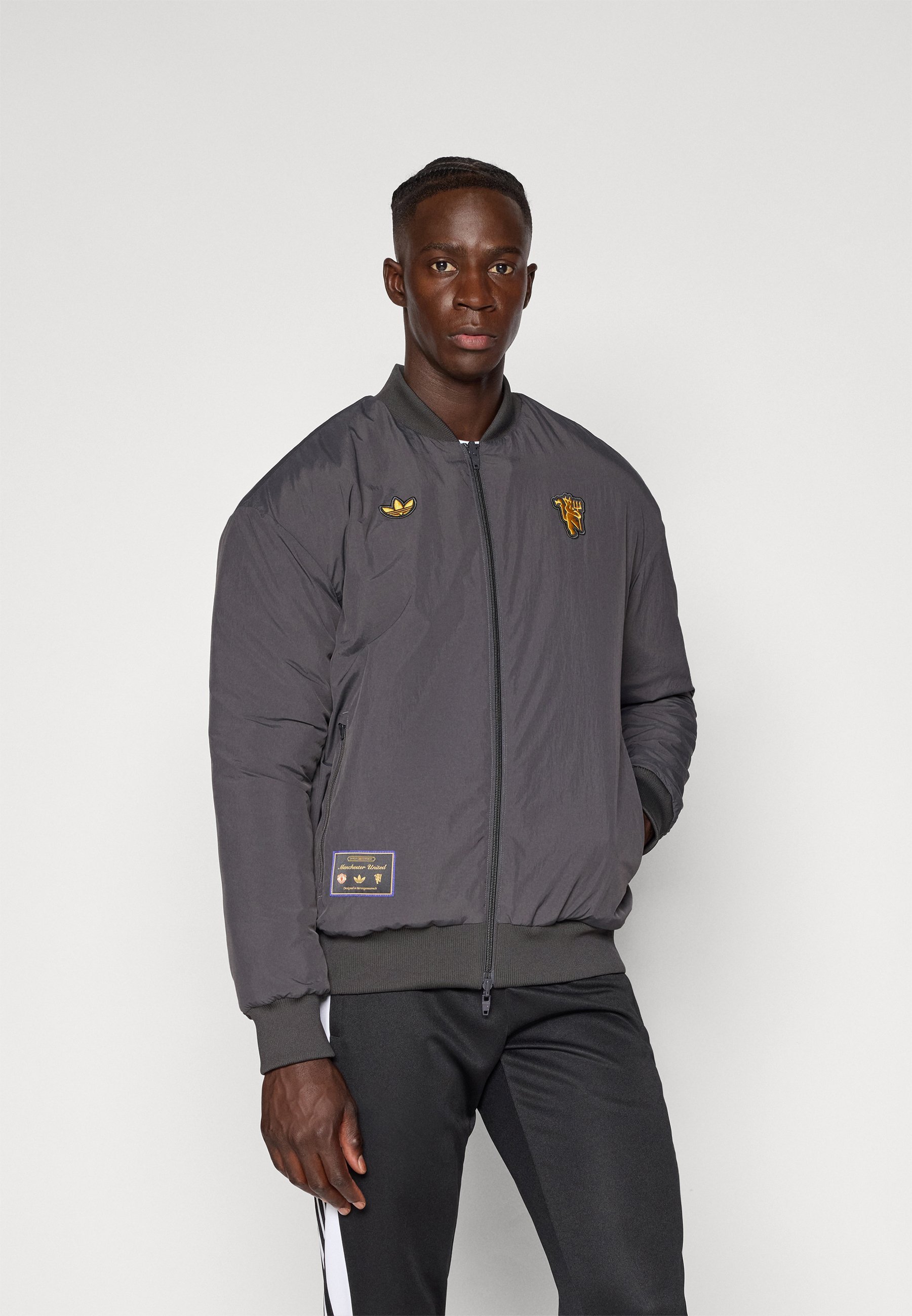 adidas Originals MANCHESTER UNITED ICON JACKET - Winterjas - utility zwart/semi night flash