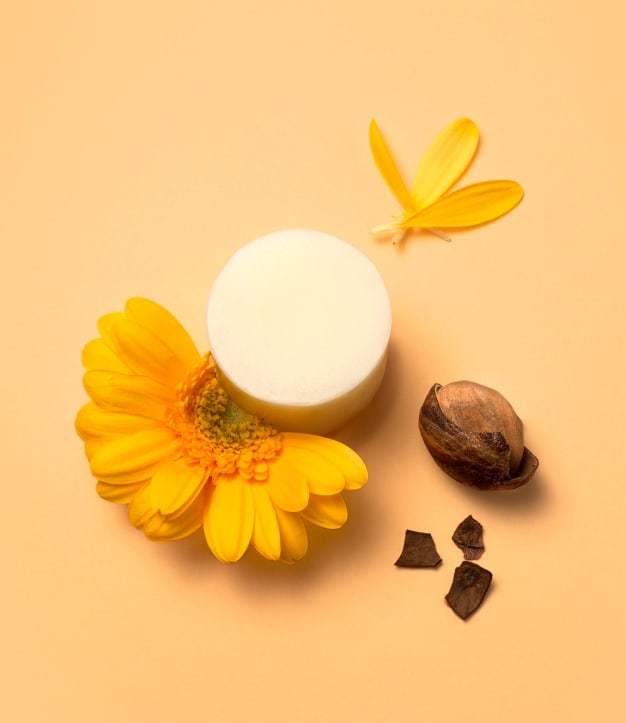 Vaste make-upremover met jojoba-olie en biologische calendula.