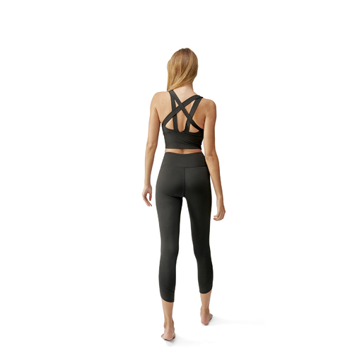  Top Born Living Yoga Upala