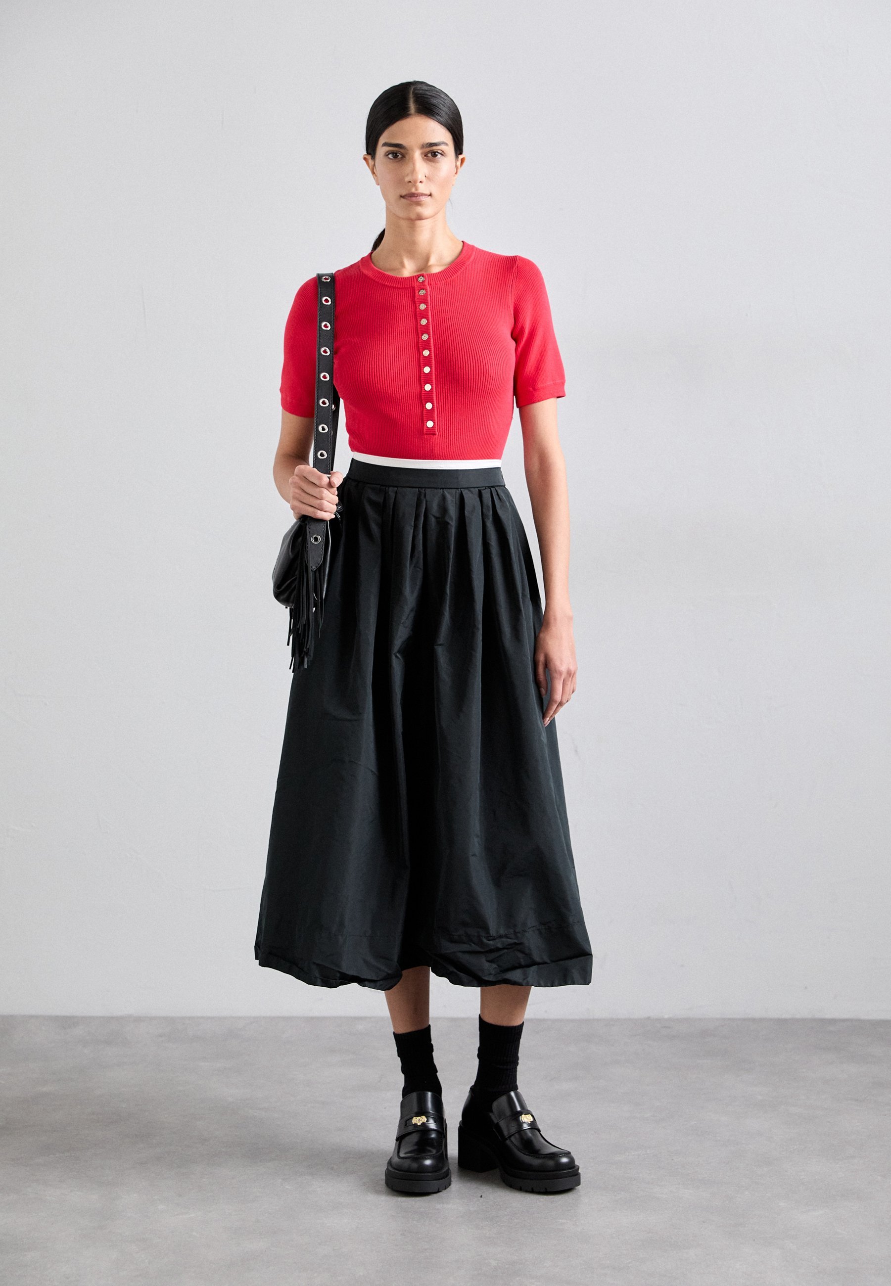 Maje TALYA - T-shirt met print - rood