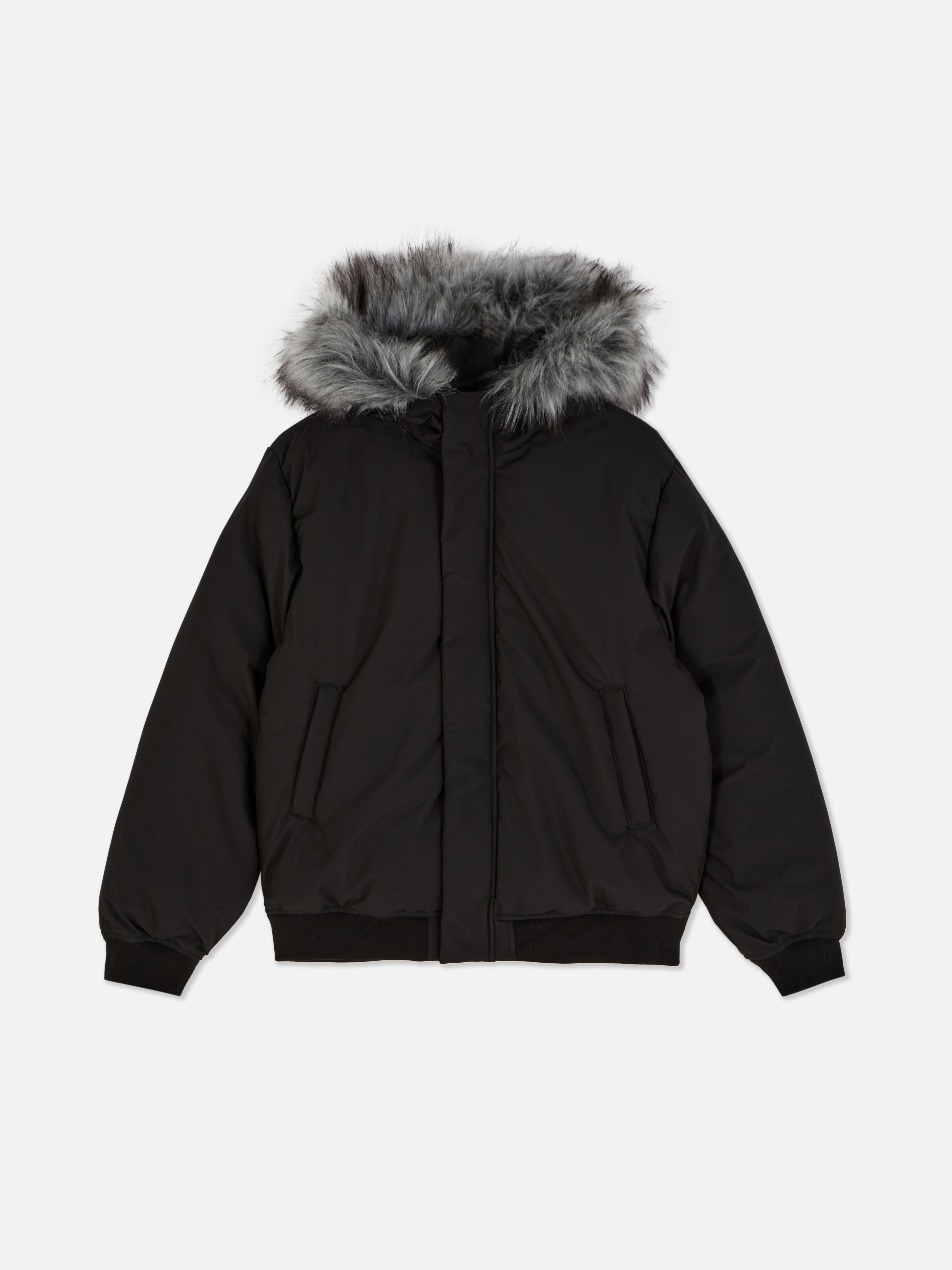 Parka mit Kunstpelzkragen Ein Parka mit Kunstpelzkragen, Frontreißverschluss und Bündchen aus Kunstpelz