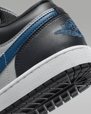 Air Jordan 1 Low Women's Shoes