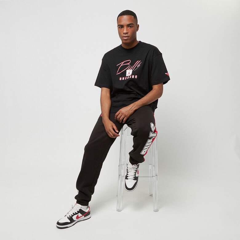NBA Large Graphic Jogger Chicago Bulls