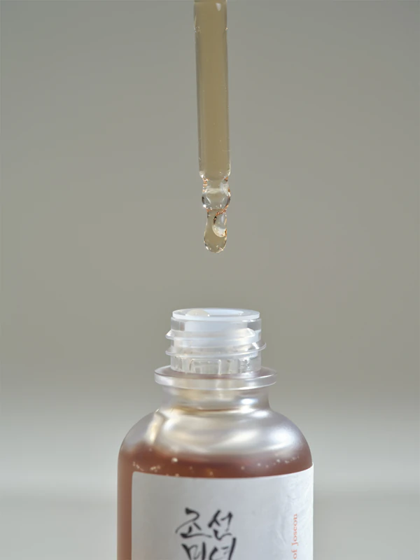 Sérum Regenerador Intensivo Beauty of Joseon Revive com Ginseng e Mucina de Caracol