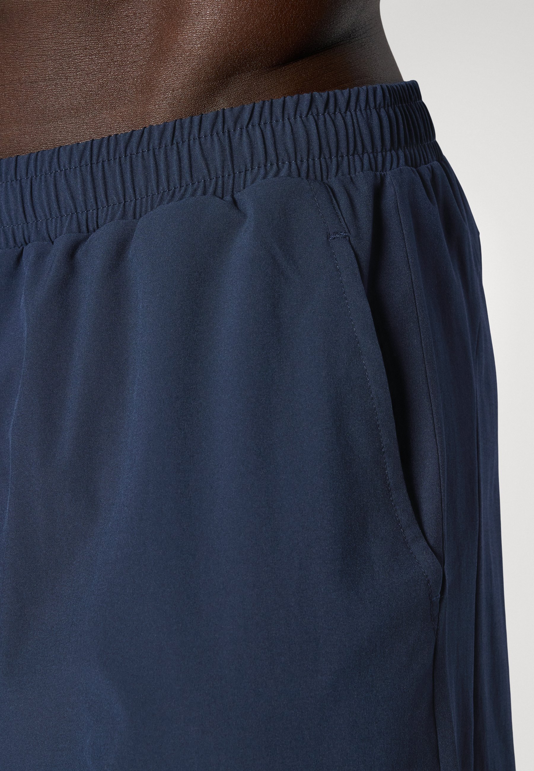 Short de tennis professionnel EA7 Emporio Armani - Short de sport - bleu