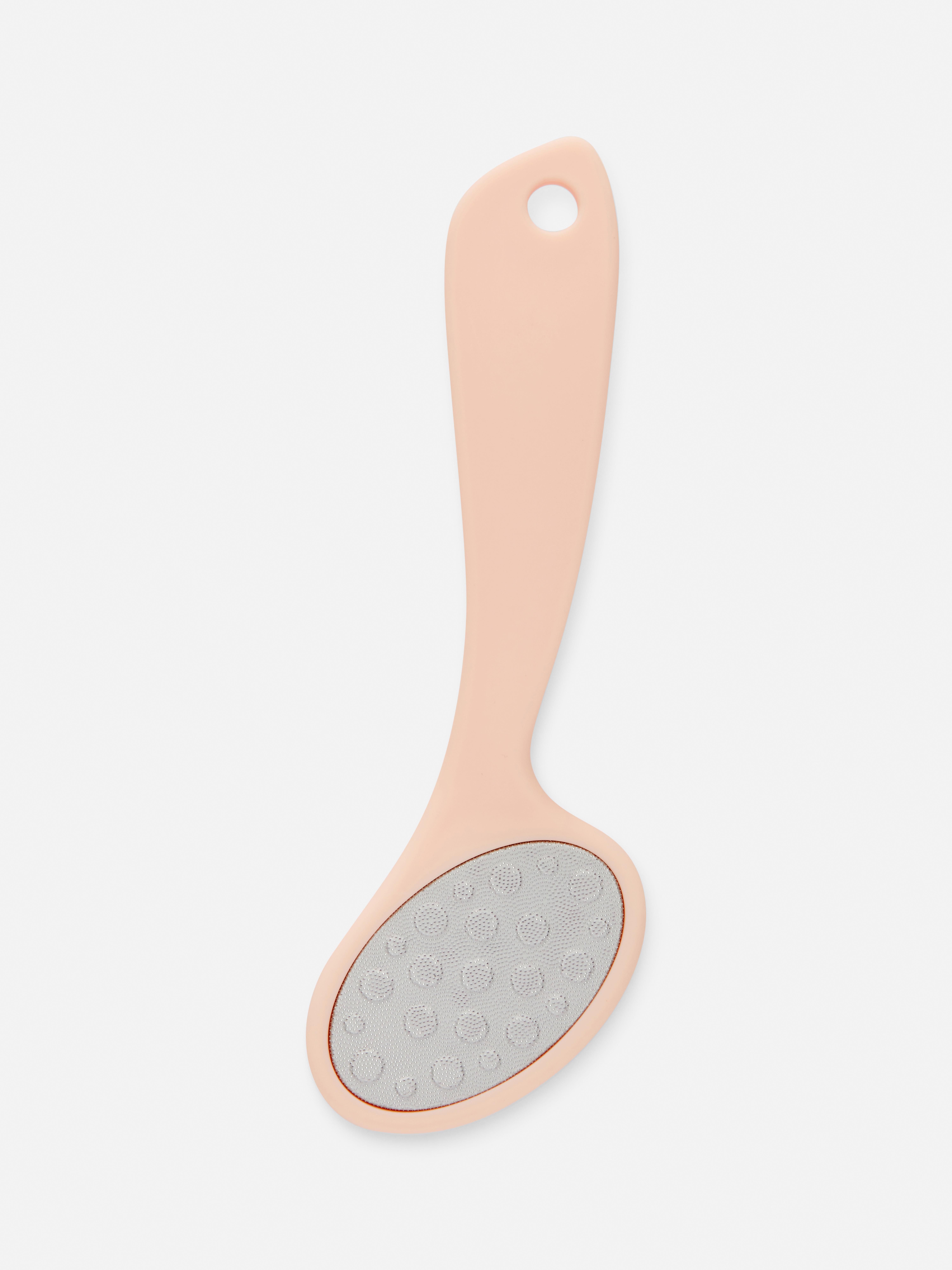 Pilă de picioare unghiulară O pilă de picioare unghiulară, roz pastel, cu formă ergonomică