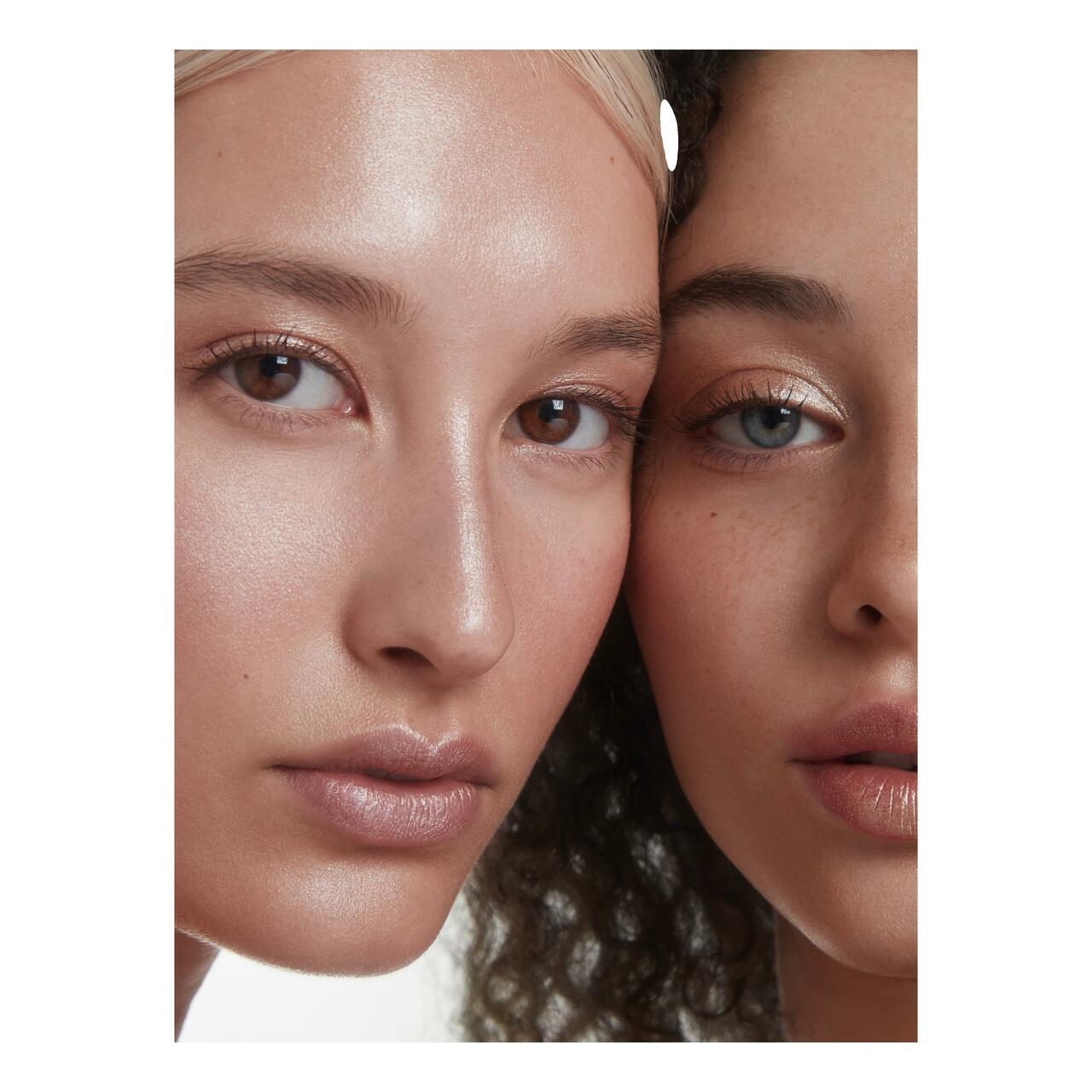 Und Gretel VLITTER Natural Face & Body Glow