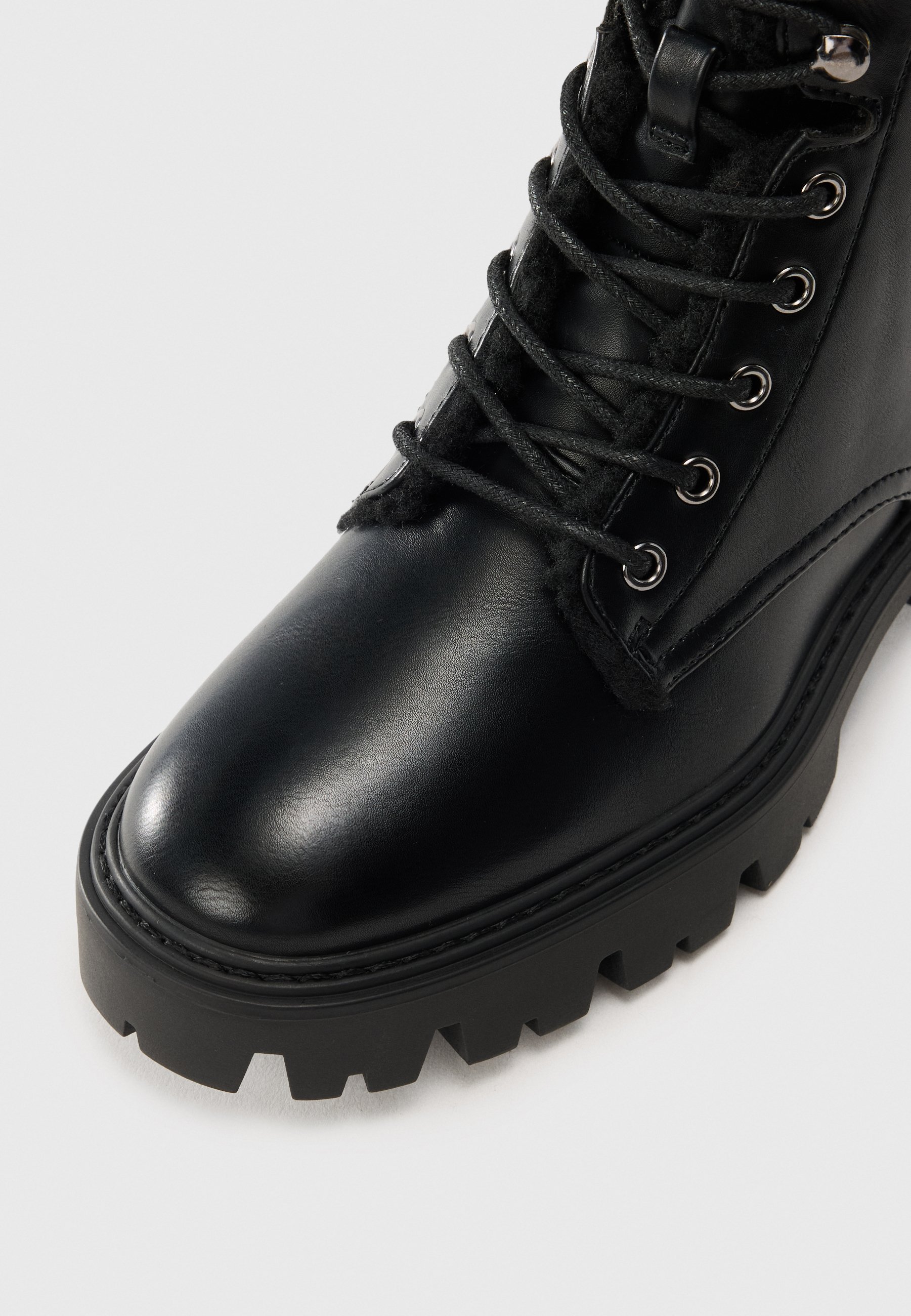 ONLY SHOES ONLBETTY – Schnürstiefeletten – schwarz