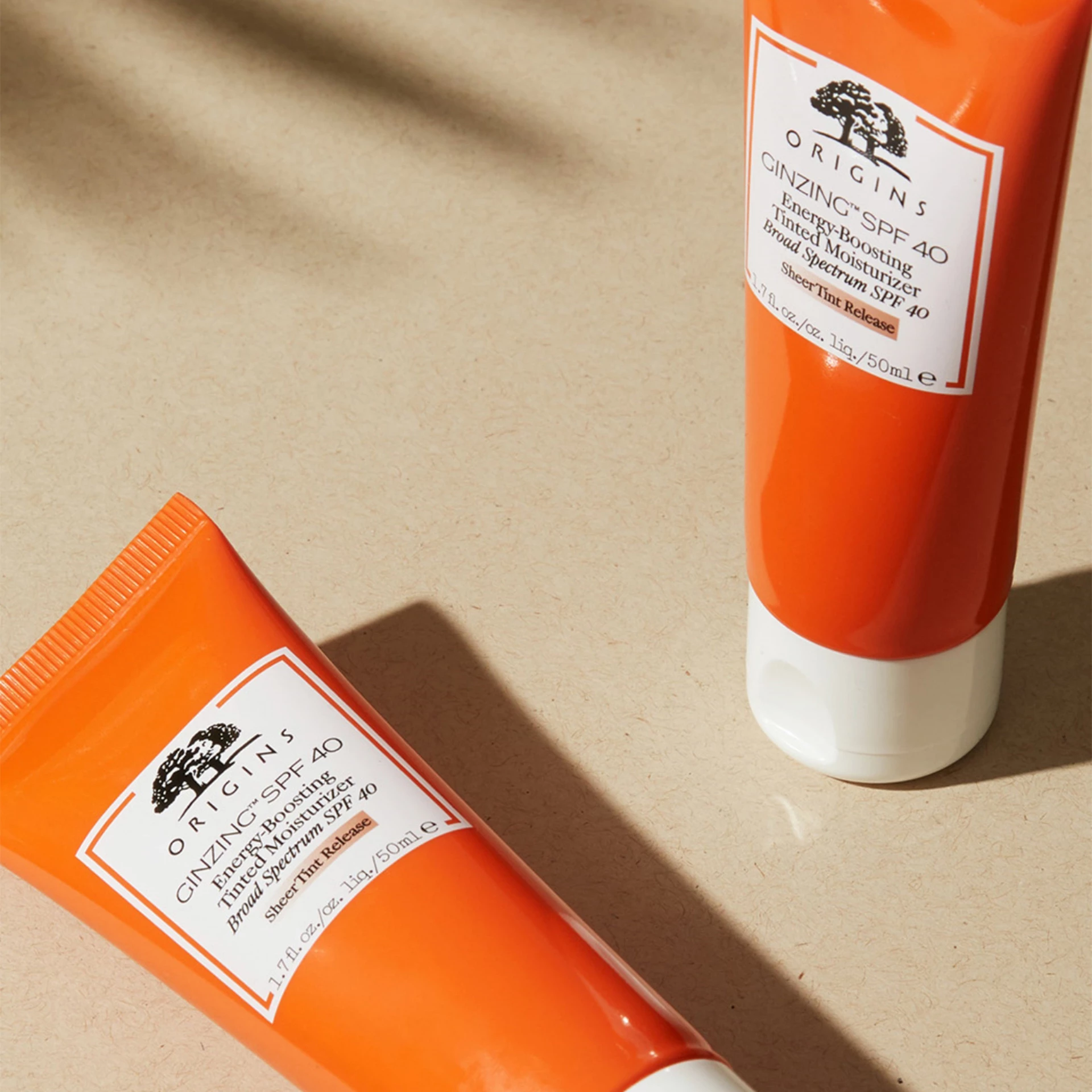 Cremă de față hidratantă cu culoare GinZing SPF 40 energizantă 50 ml - Origins