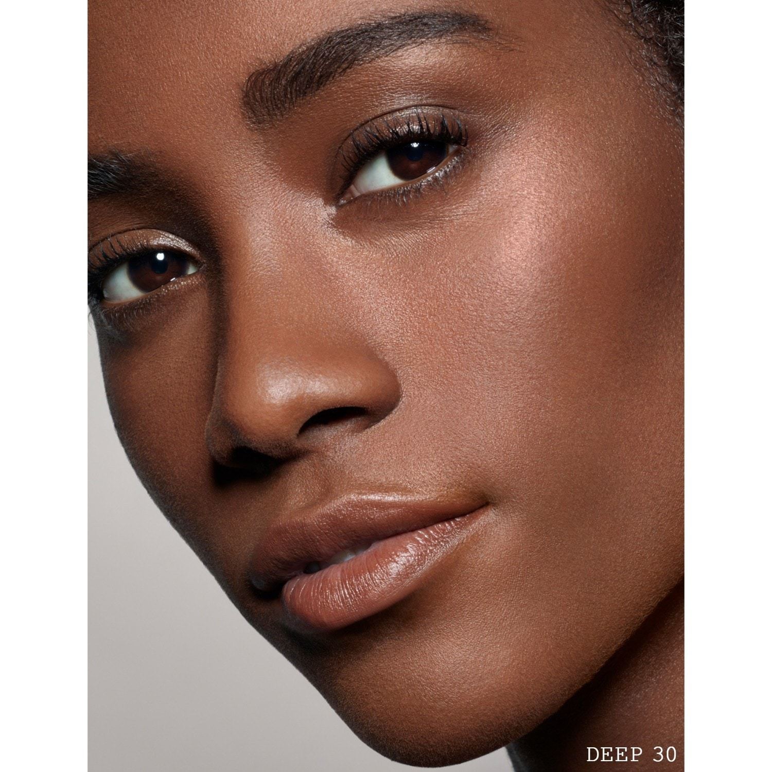 „Pat McGrath Labs Foundation Sublime Perfection“ makiažo pagrindas – 35 ml