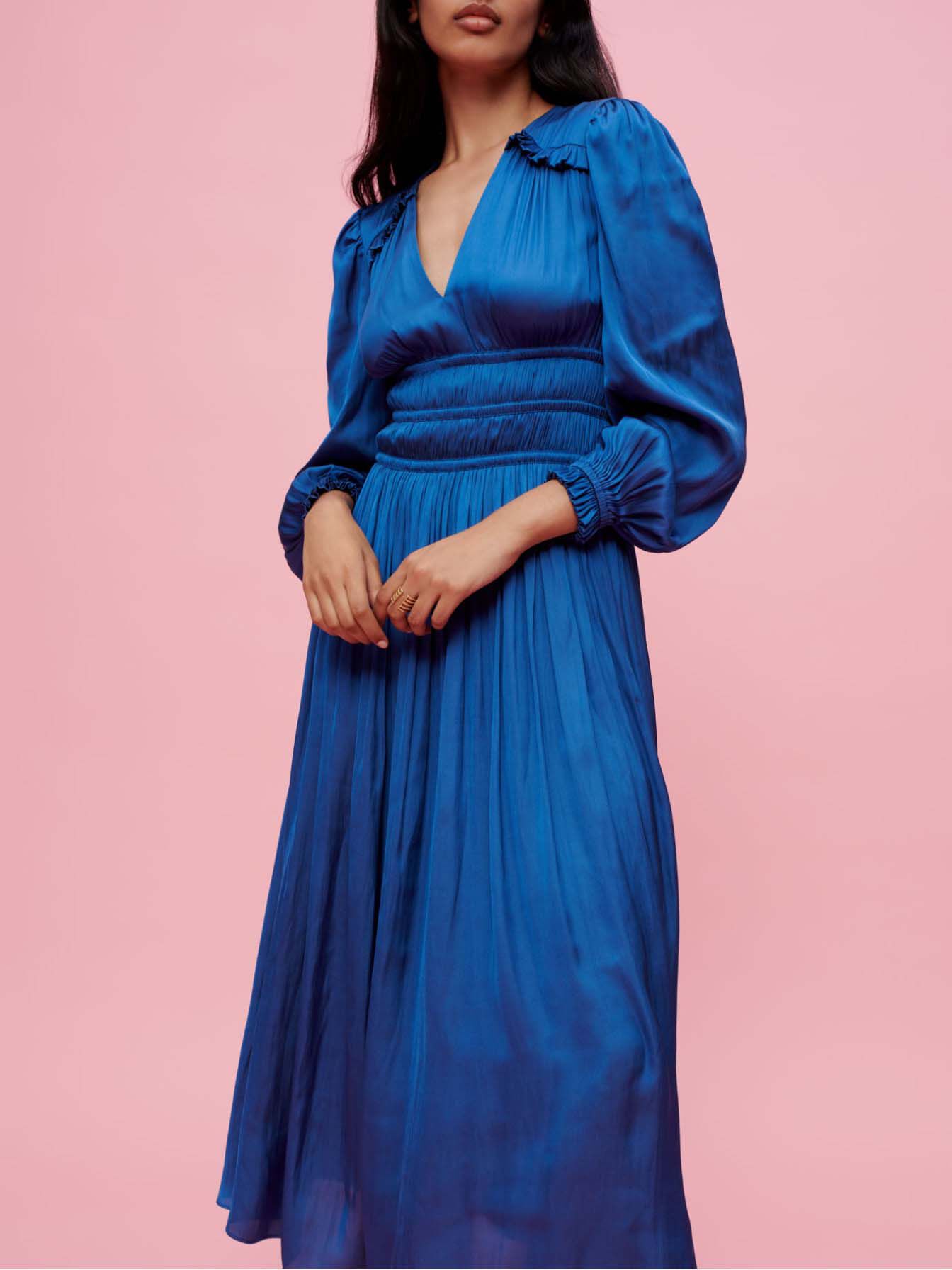 Satijnen jurk met geplooide taille - Blauw