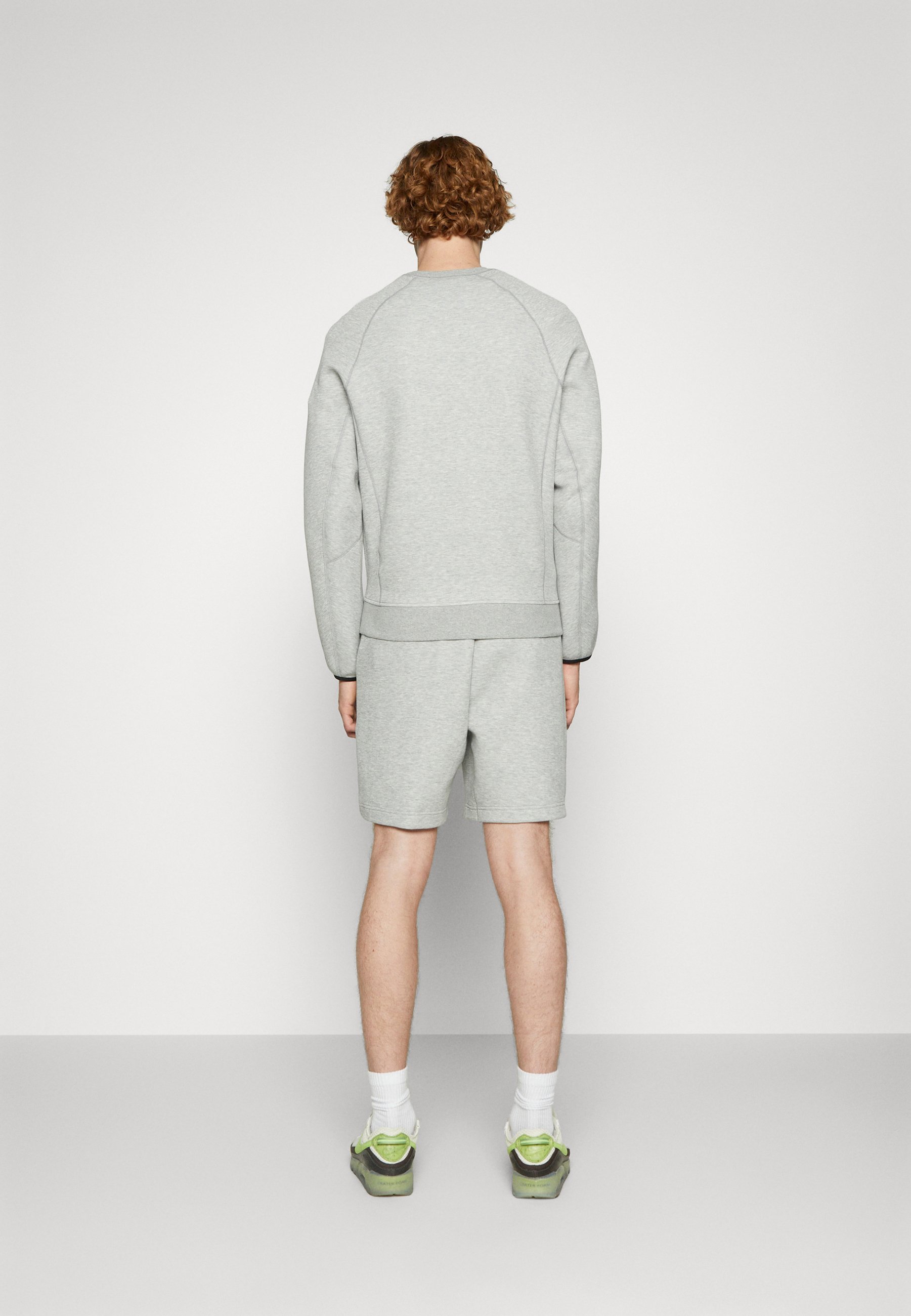 Nike Sportswear SPORTSWEAR TECH FLEECE - Teplákové nohavice - sivá vresová