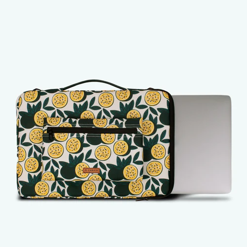 Cabaia Laura Street 15/16 Zoll gelbe Laptoptasche