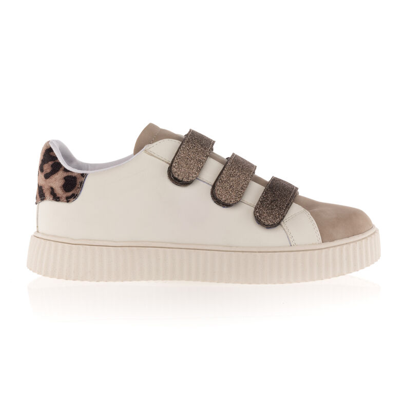 Zapatillas deportivas para mujer color beige.