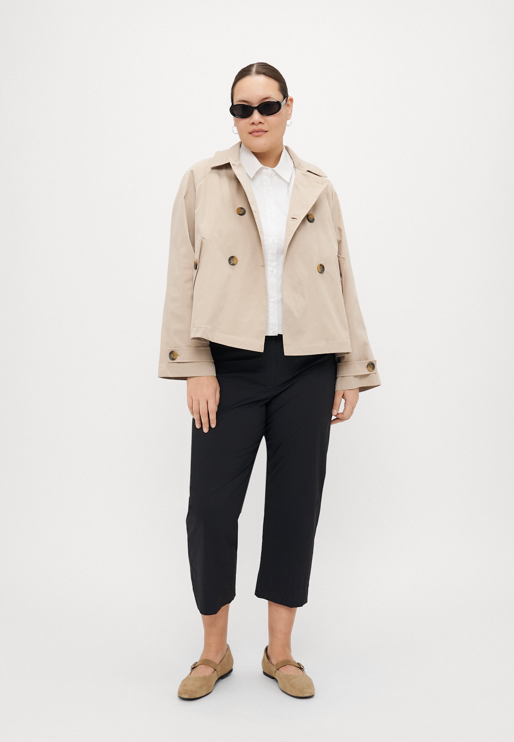 ONLY Carmakoma CARAPRIL LIFE - Veste d'été - coloris Oxford beige
