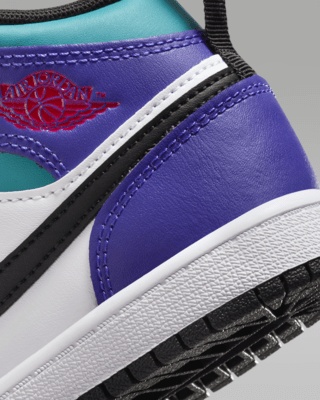 Jordan 1 Mid Younger Kids' Shoes