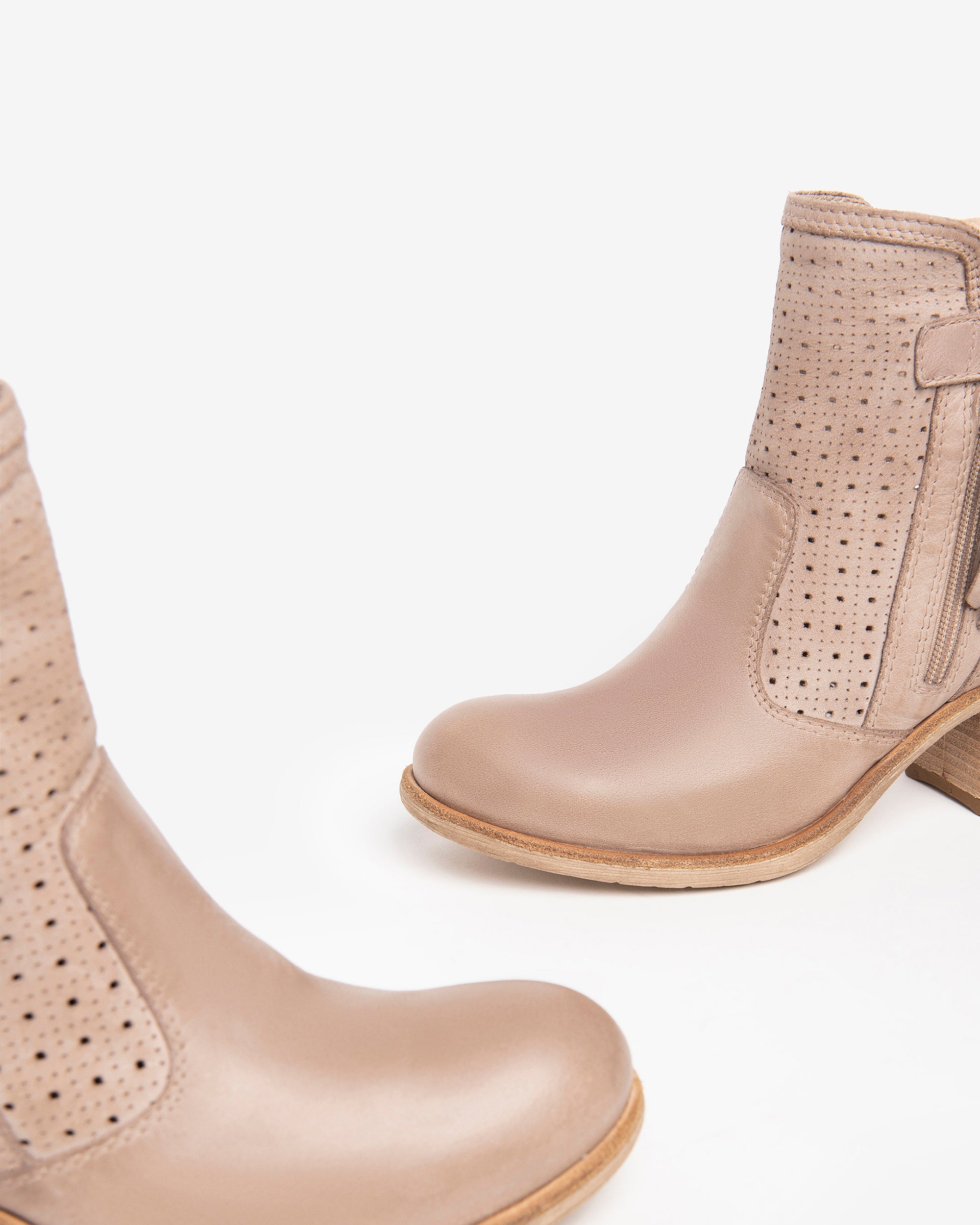  Damen-Ankle-Boots aus Leder