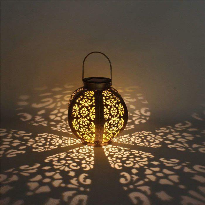Lanternes solaires LED d'extérieur en métal, Suspension extérieure Lumières de jardin étanches lanterne rétro pour jardin