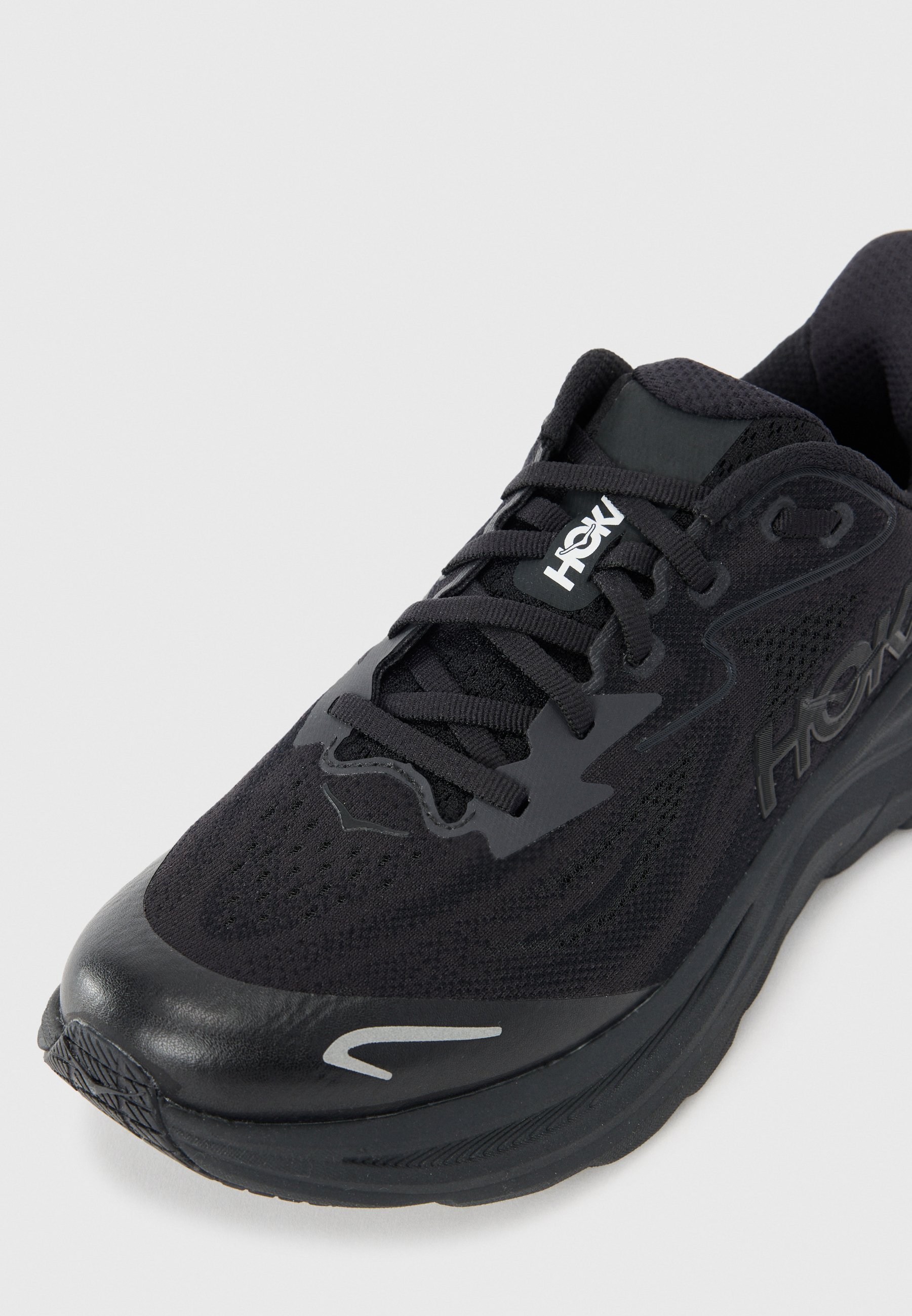HOKA CLIFTON 10 UNISSEX - Tênis de corrida em trilha - preto