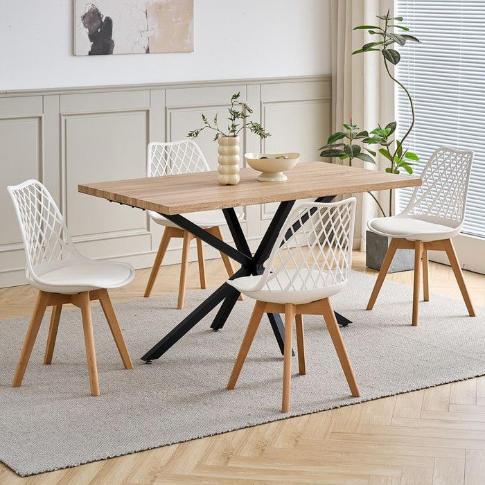 Set of 4 Dining Chairs - Scandinavian Style - Solid Wood Legs - Openwork Backrest (White)
