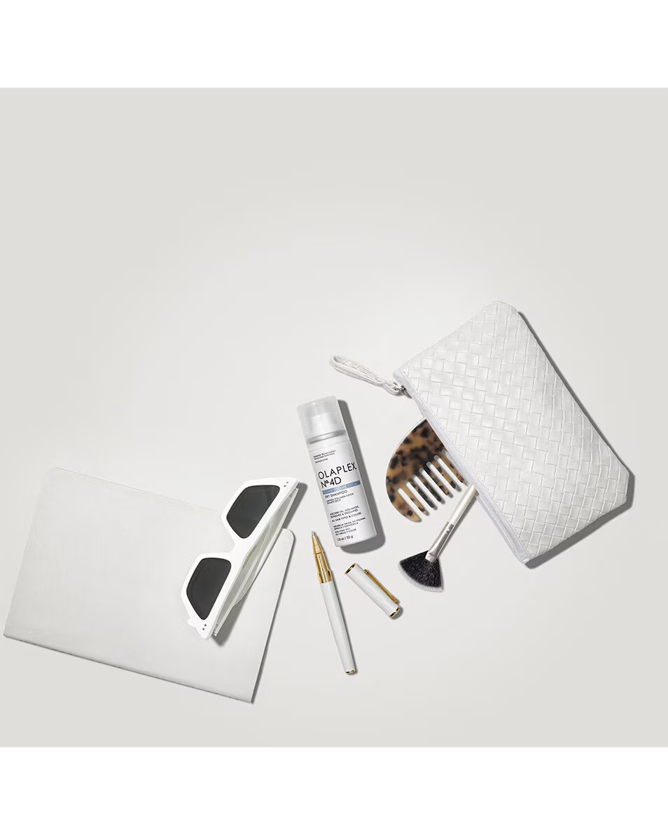 Șampon uscat OLAPLEX N°4D Clean Volume Detox