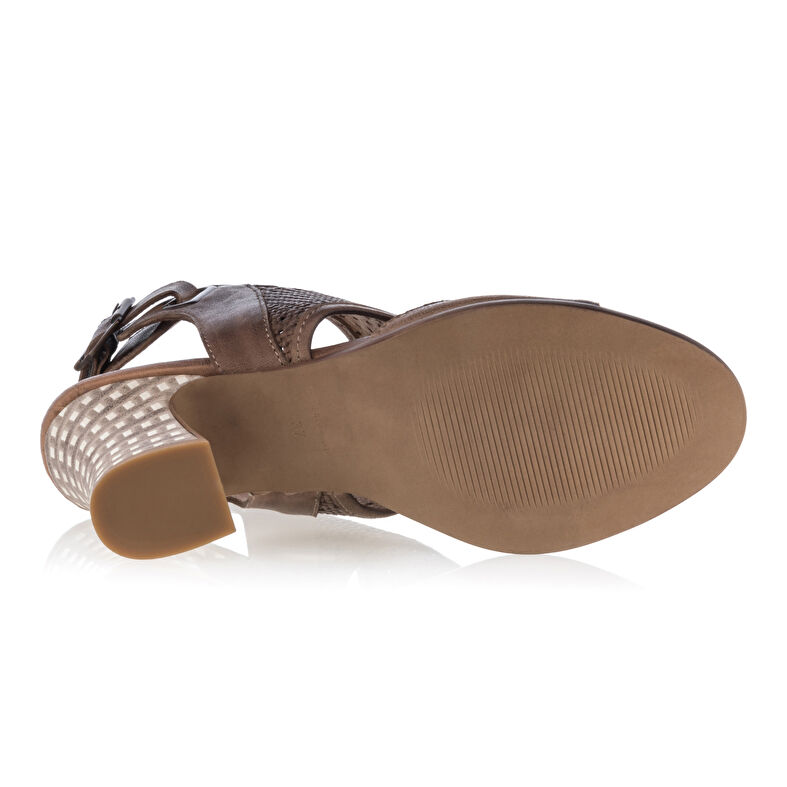 Sandali da donna marroni / Scarpe aperte in punta