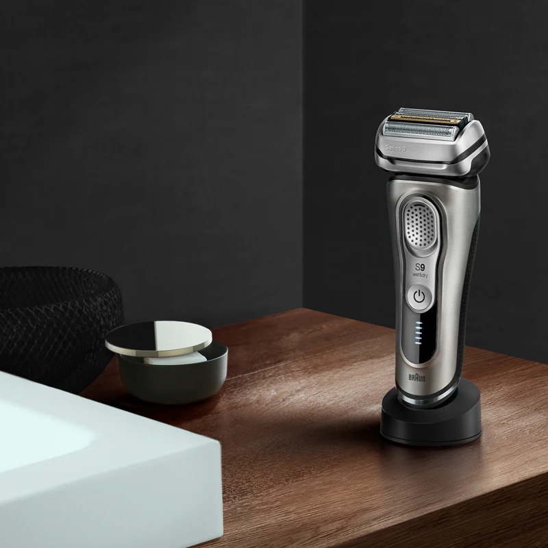 Braun Series 9 9325s Graphite ar uzlādes statīvu, golarka foliowa