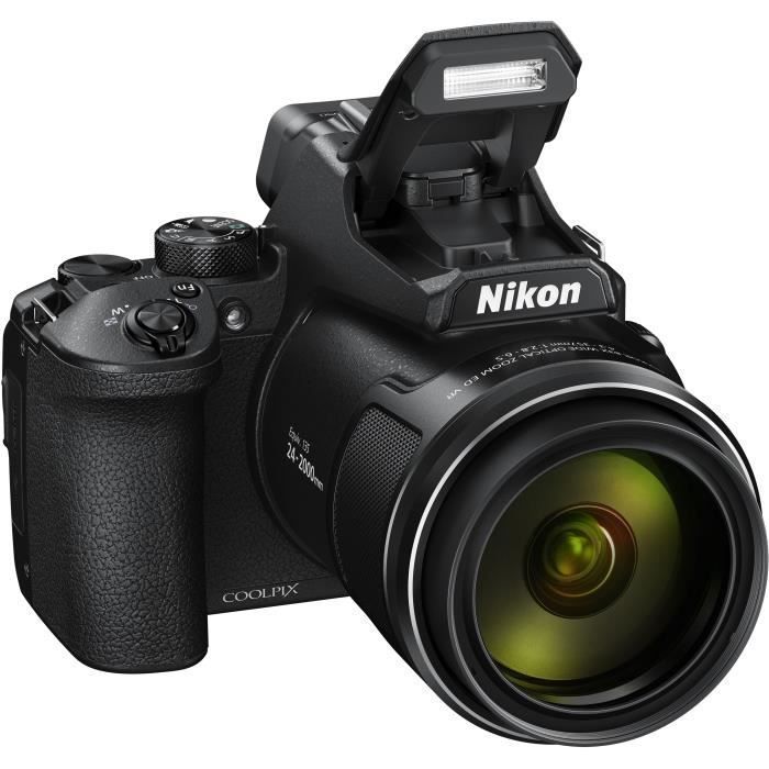NIKON Bridge Coolpix P950 Black 16 MP – 4K/UHD-videoer med 30 bilder per sekund – Eksepsjonell 83x zoom (24 til 2000 mm) – 2,53 MP vippbar OLED-skjerm