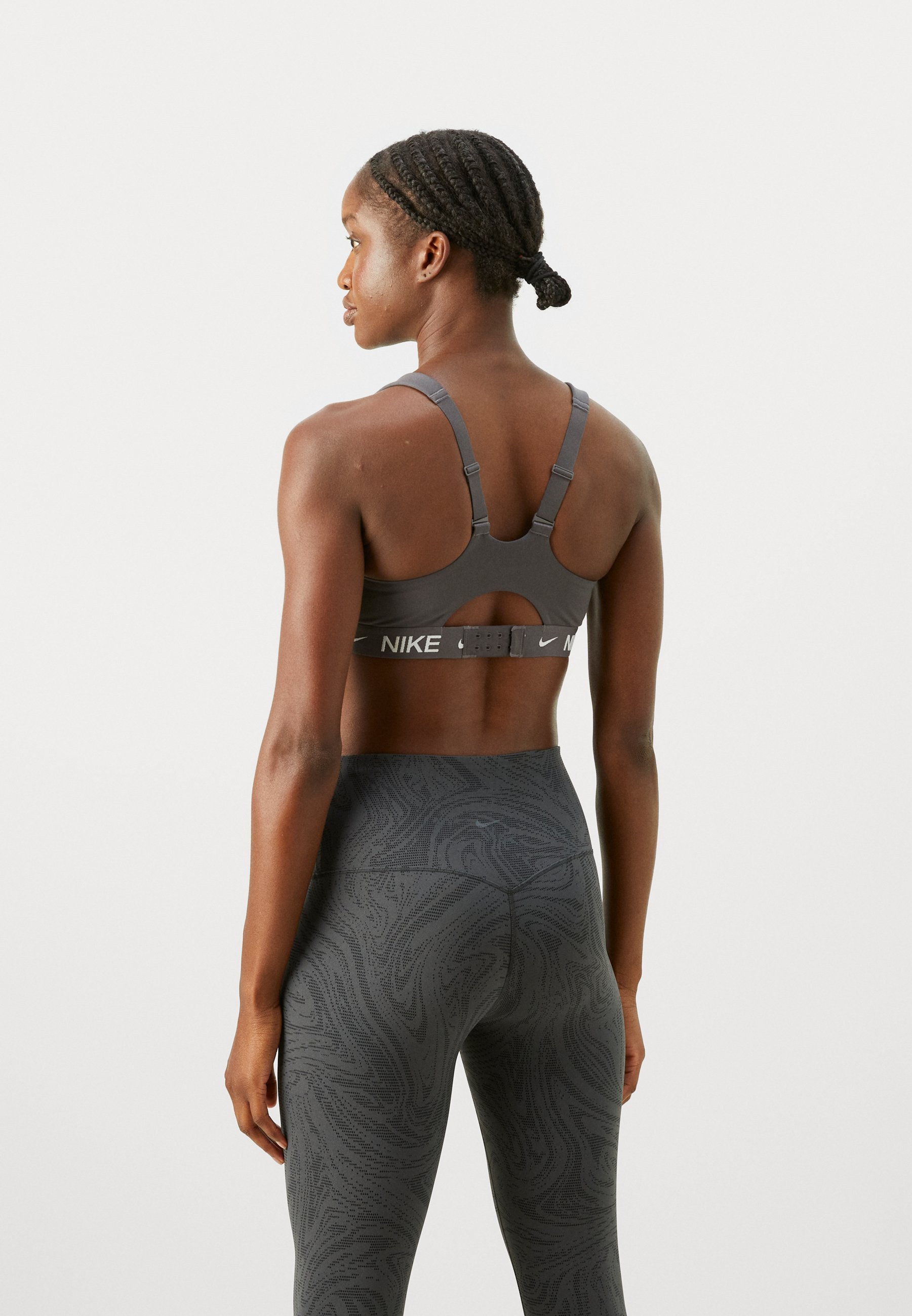 Soutien-gorge de sport Nike Performance INDY BRA - Maintien élevé - Gris orage