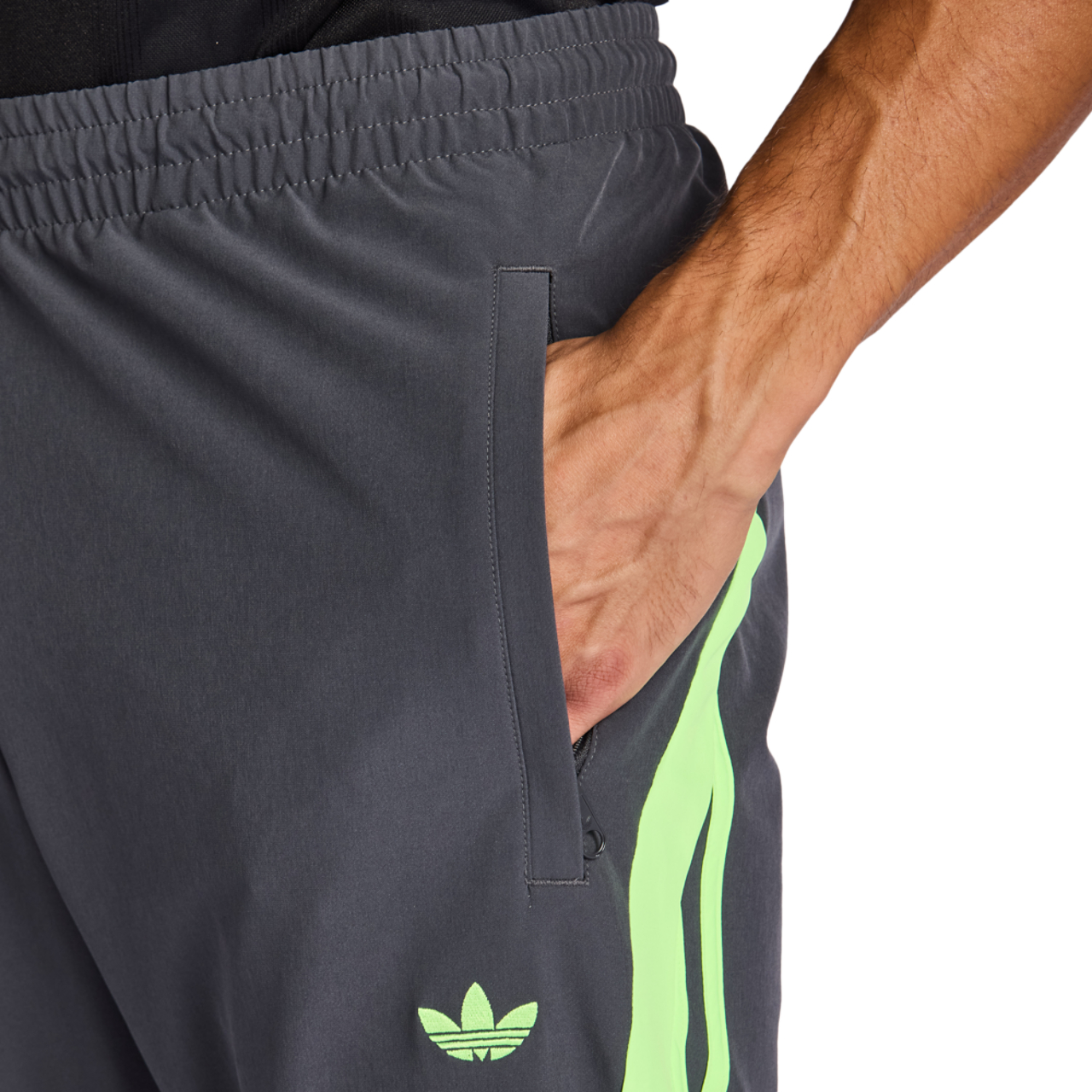 adidas archyvas