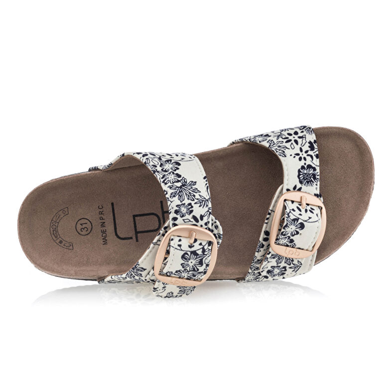 Sandalias beige / Zapatos abiertos para niñas