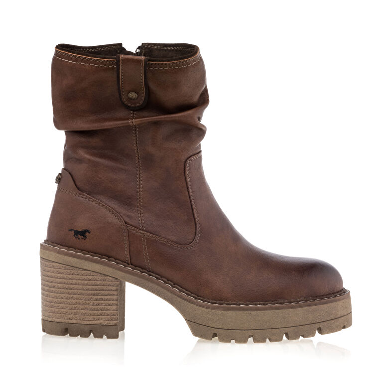 Botas marrones para mujer