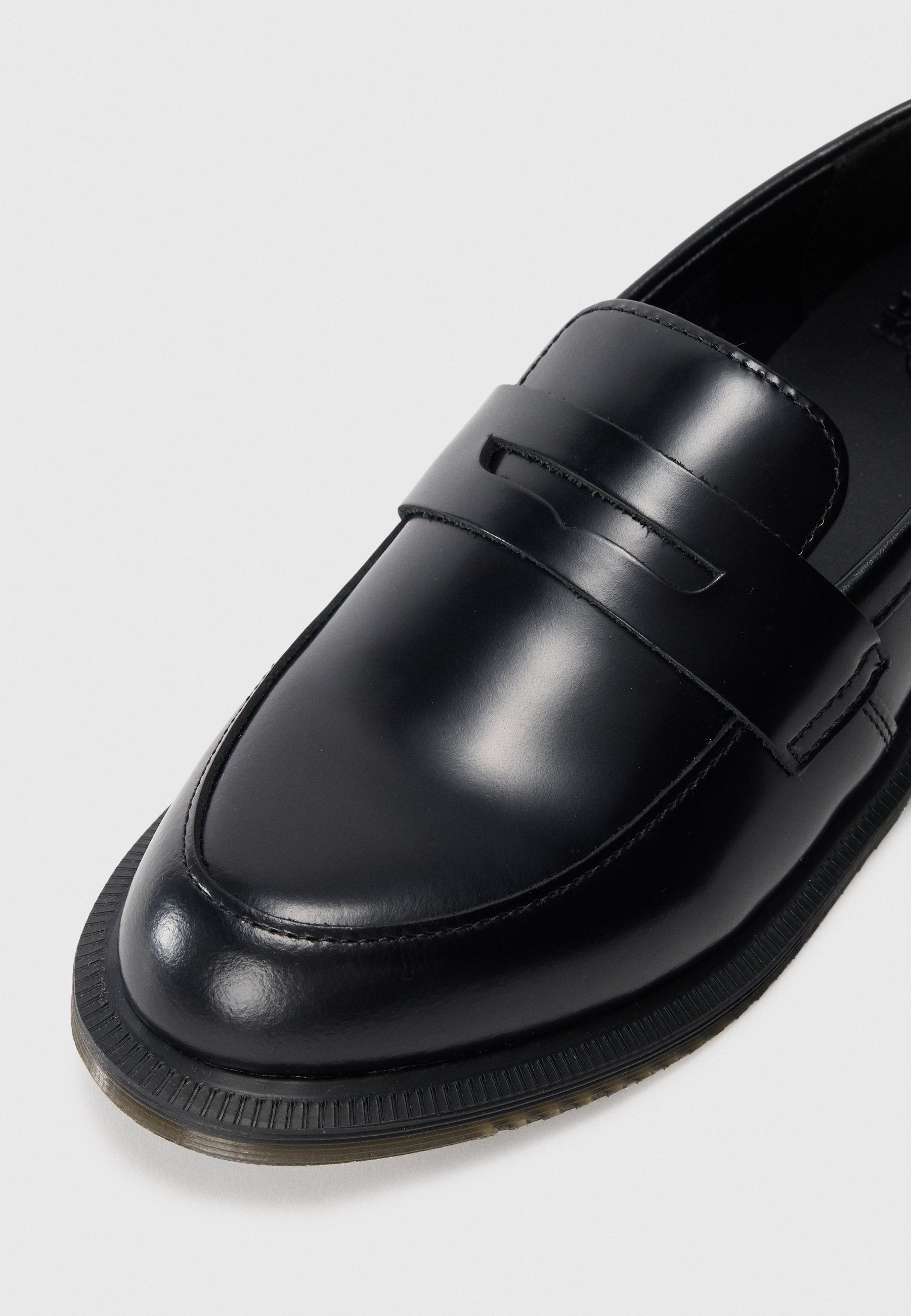 Dr. Martens TEMARA - Instappers - zwart