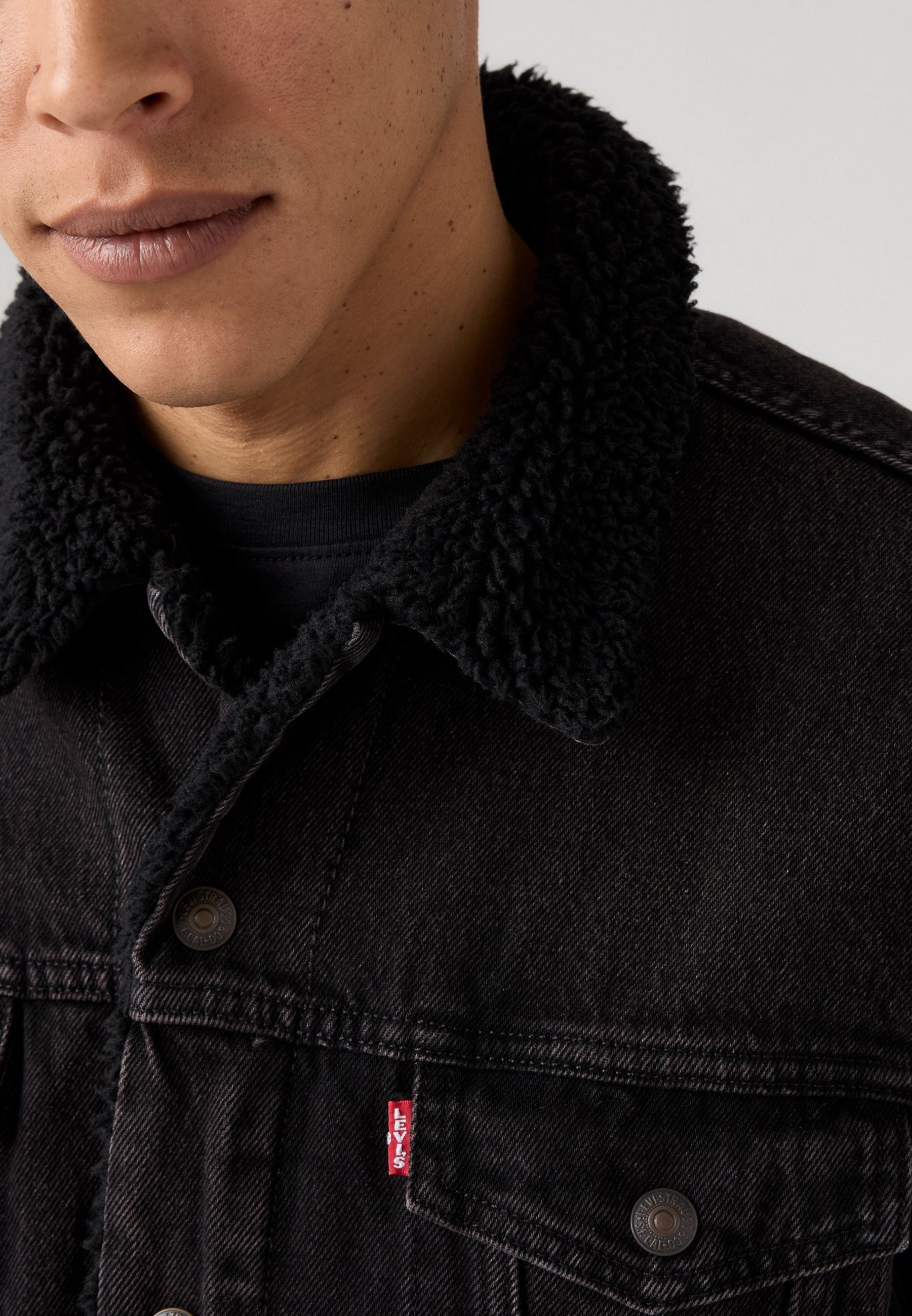 Levi's® TRUCKER - Spijkerjas - gemaakt om lang mee te gaan - sherpa trk