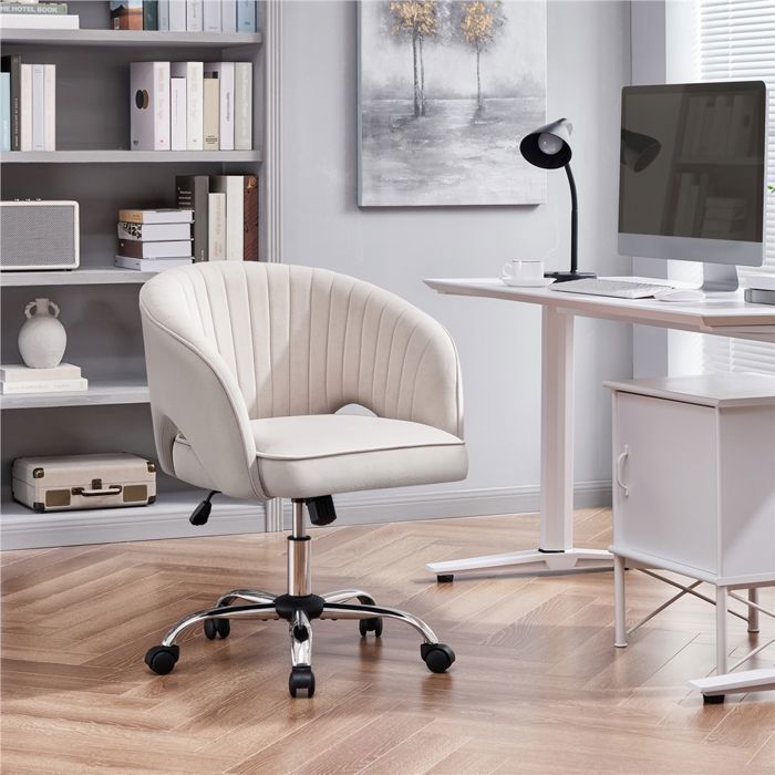Silla de oficina Yaheetech de terciopelo con respaldo redondeado capitoné, giratoria, con ruedas, asiento regulable en altura, para salón, color crema.