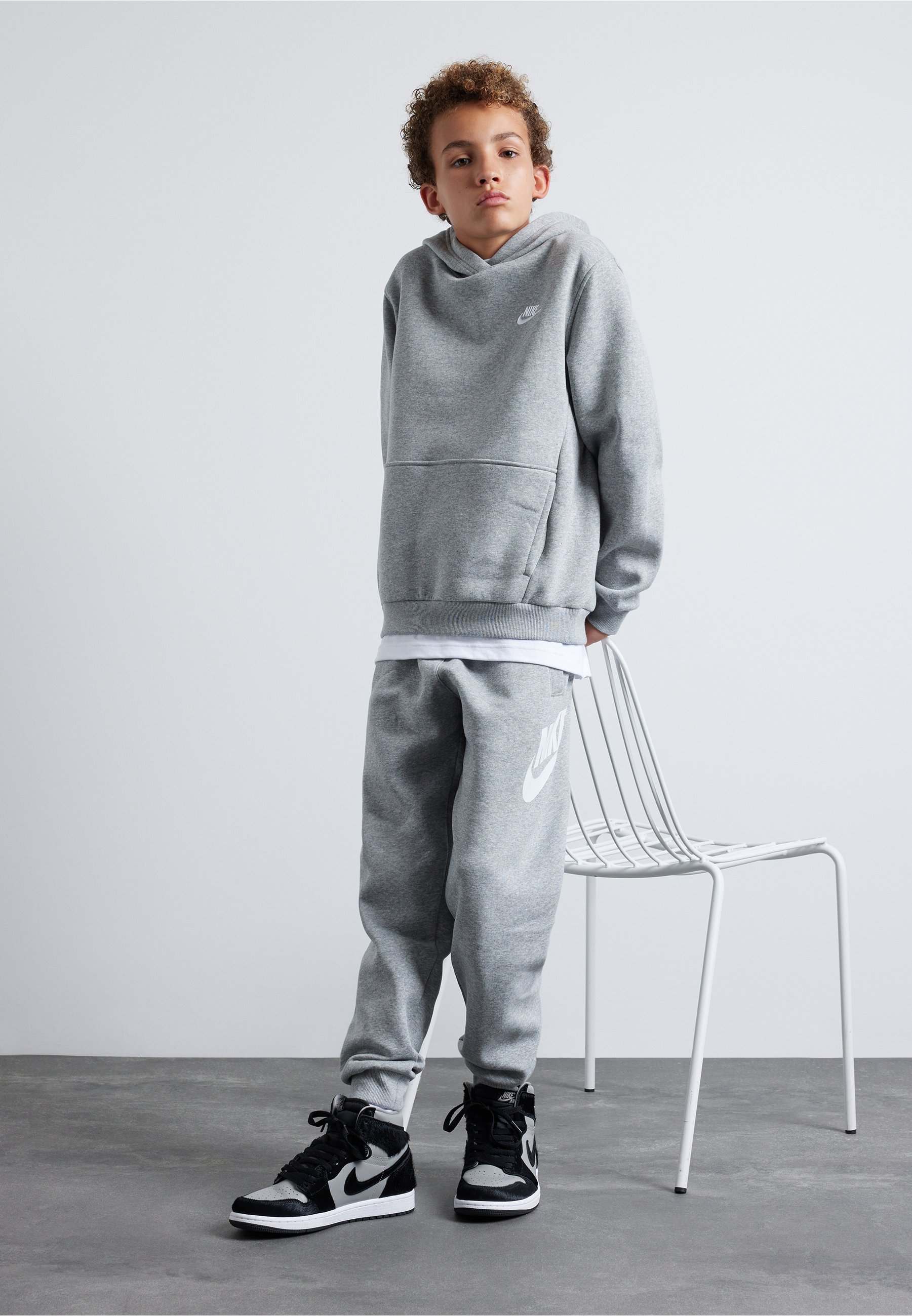 Sweat-shirt Nike Sportswear CLUB UNISEX - gris chiné foncé/blanc
