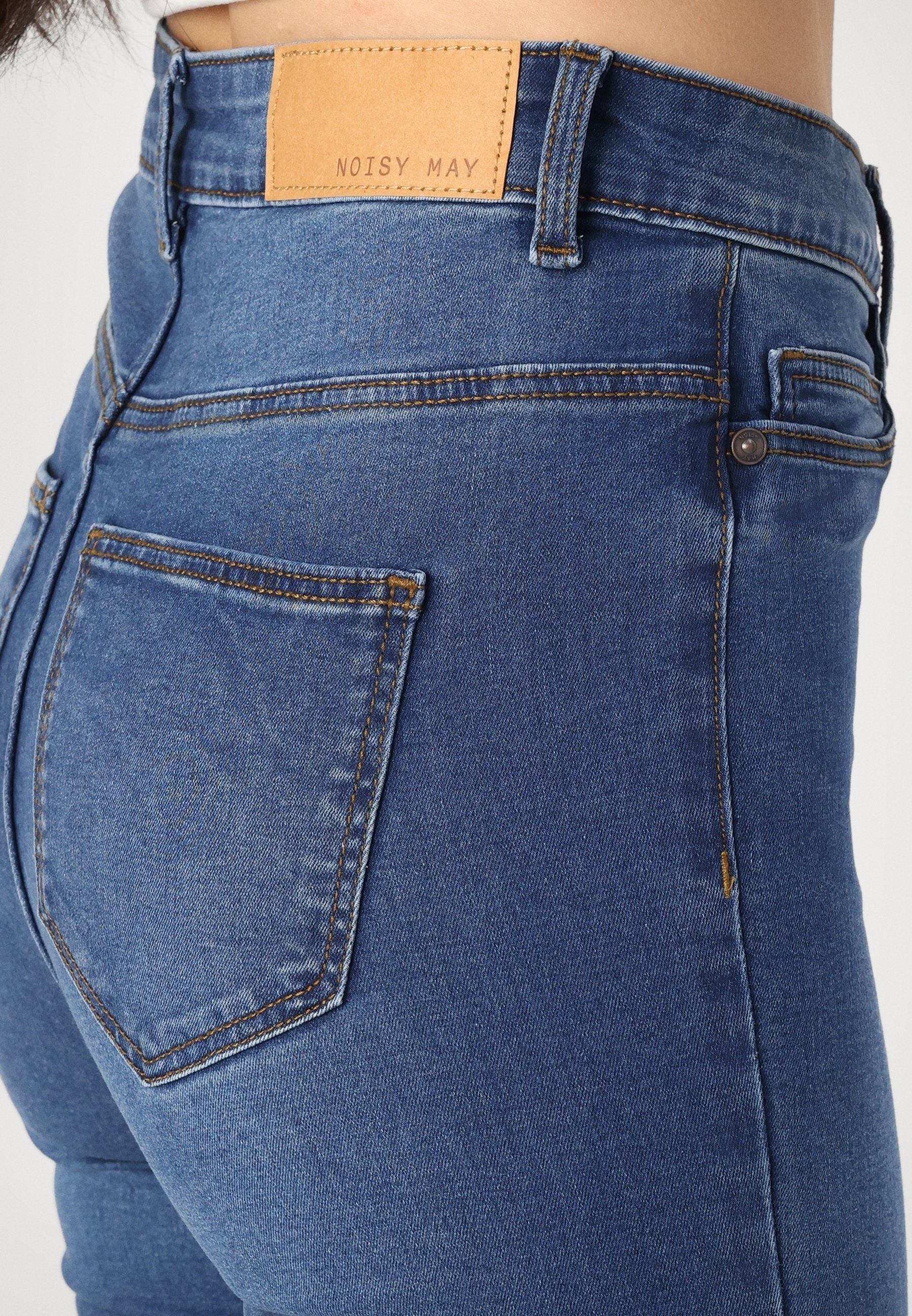 Noisy May NMCALLIE SKINNY - Jeggings - mediumblauwe denim