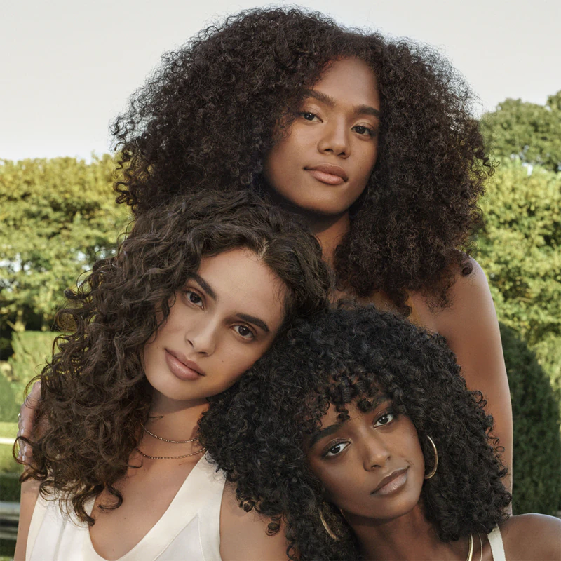 Shampoo Aveda Be Curly Advanced™ para cabelos cacheados e ondulados